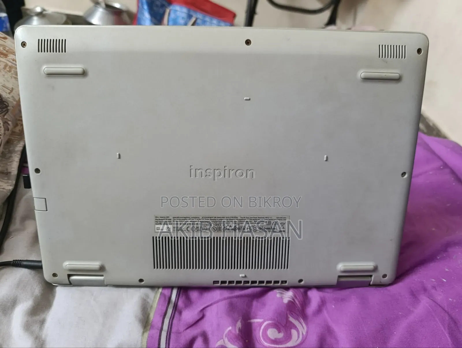 Laptop Dell Inspiron 15 3501 4GB Intel Core i5 HDD+SSD 1T