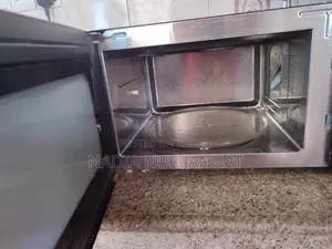 Singer TriMax Convection Microwave Oven