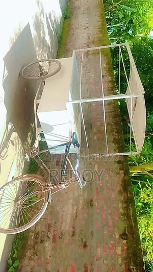 এই গাড়িটি বিক্রি হবে 