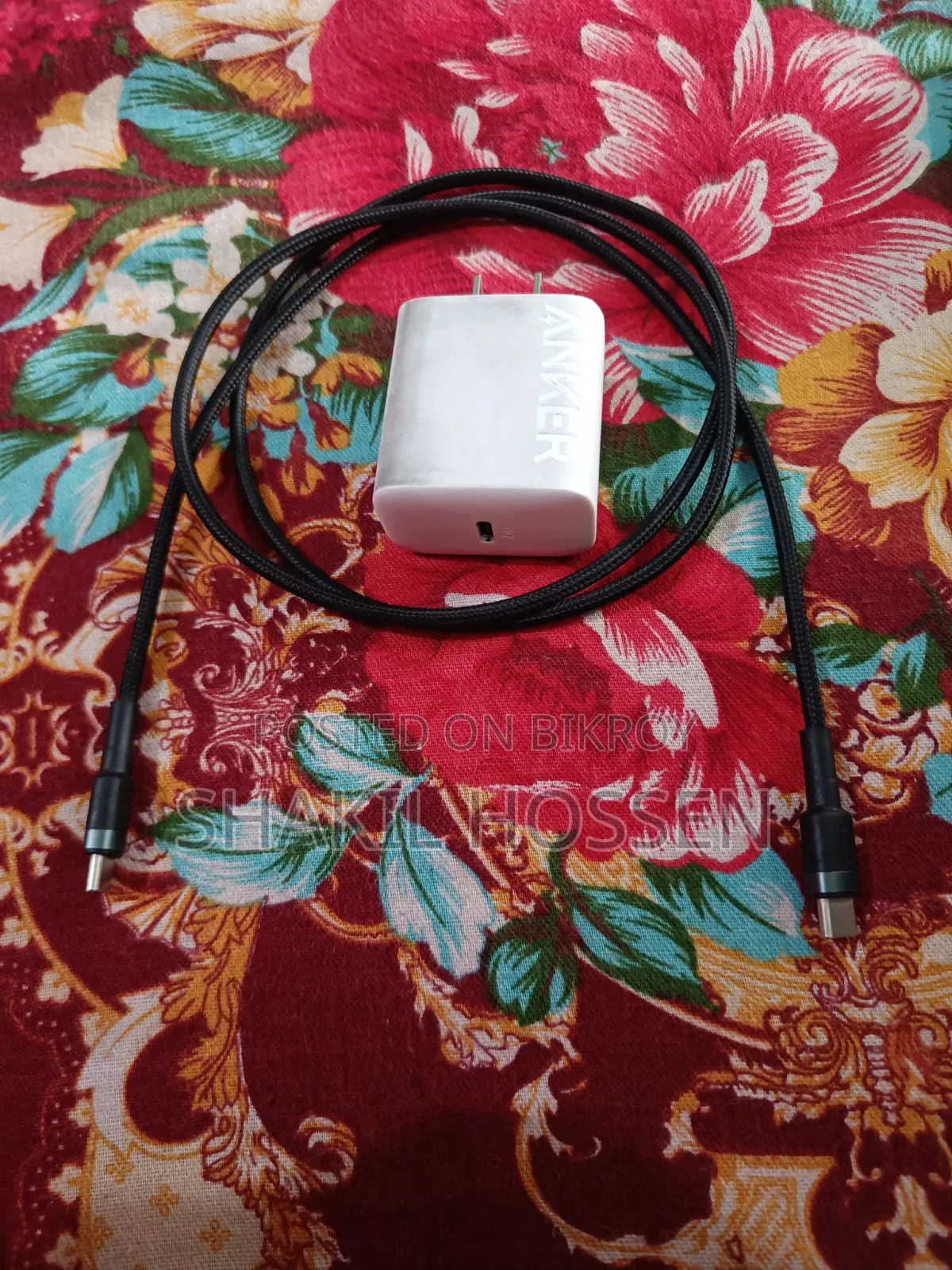 আঙ্কার অ্যাডাপটর এবং বেসউস পাওয়ার ক্যাবল