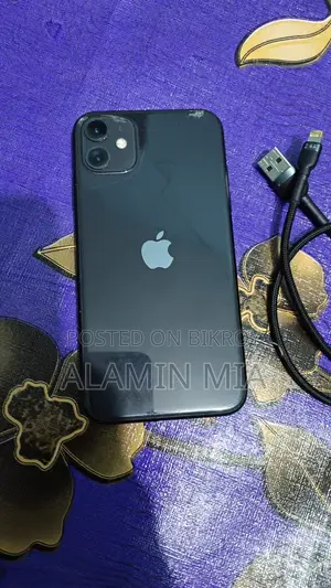 অ্যাপল আইফোন ১১ ১২৮ জিবি ব্ল্যাক