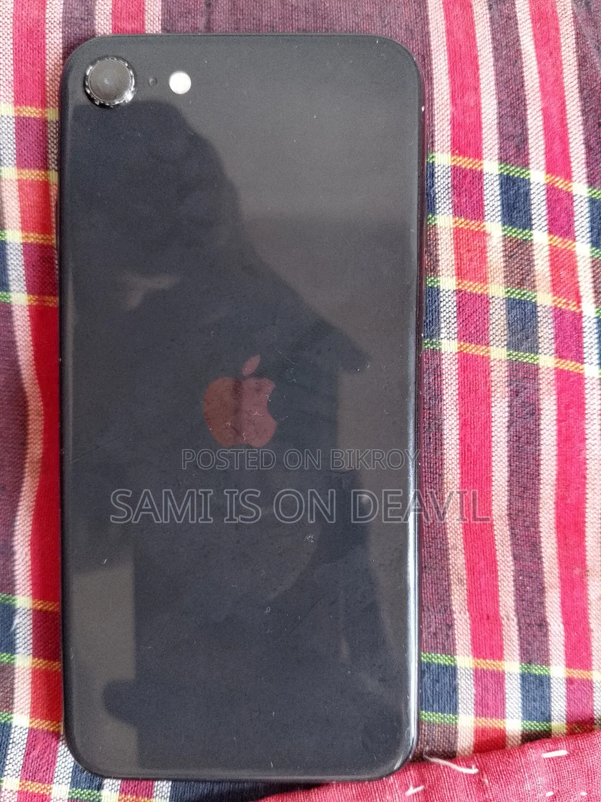 Apple iPhone SE 64 GB Black