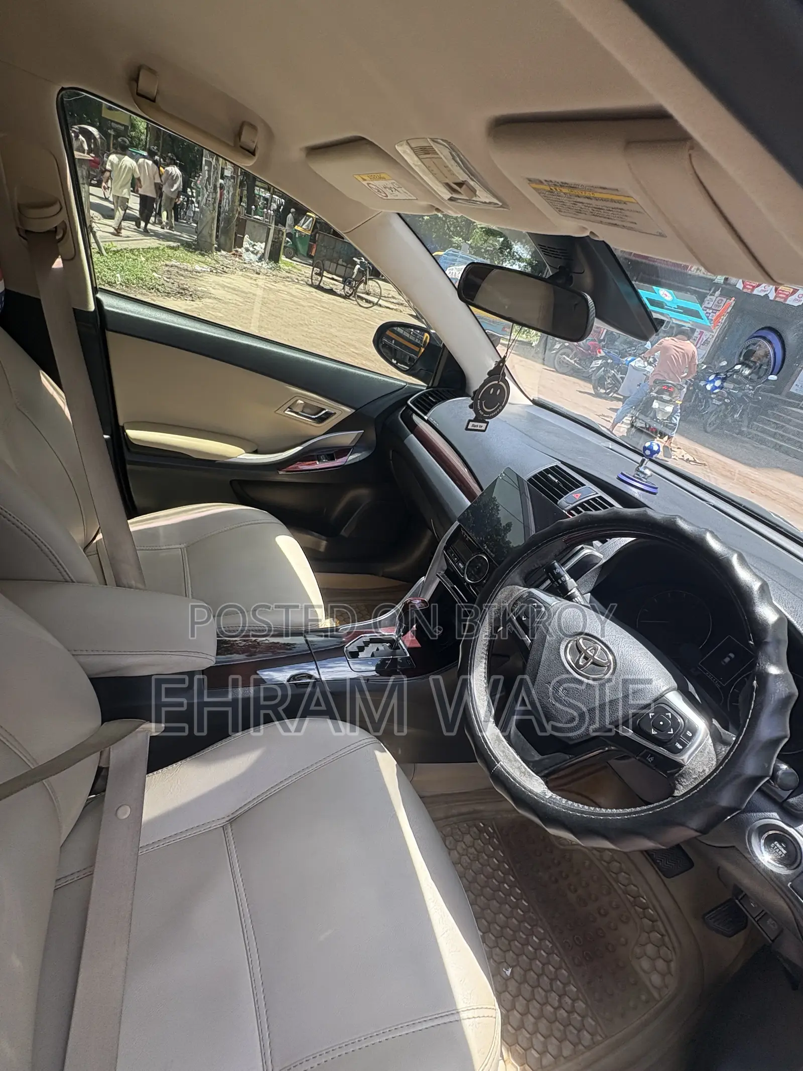 Toyota Premio 2016 Black