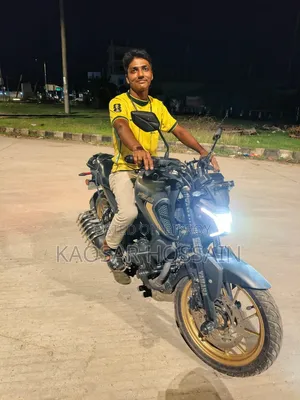 ইয়ামাহা এফজেড ২০২৫ ব্ল্যাক