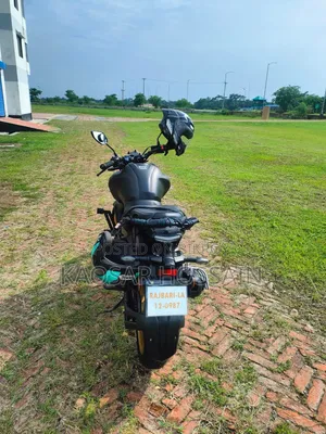 ইয়ামাহা এফজেড ২০২৫ ব্ল্যাক
