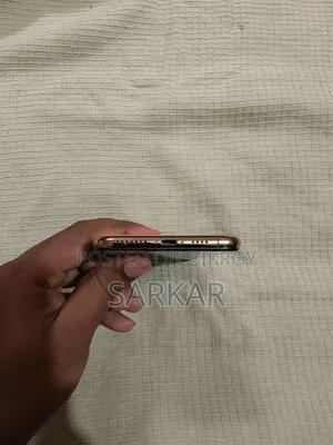 অ্যাপল আইফোন এক্সএস ম্যাক্স ৬৪ জিবি হোয়াইট