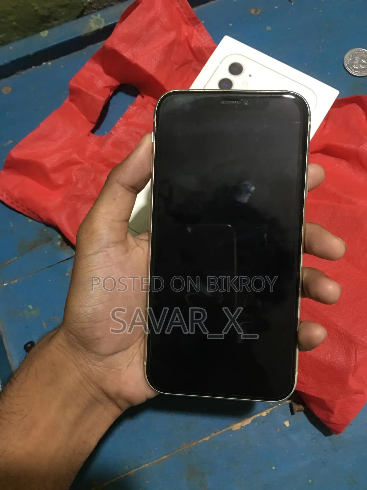 অ্যাপল আইফোন ১১ ১২৮ জিবি সাদা