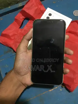 অ্যাপল আইফোন ১১ ১২৮ জিবি সাদা