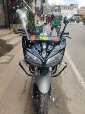 ইয়ামাহা ২০২৬ কালো