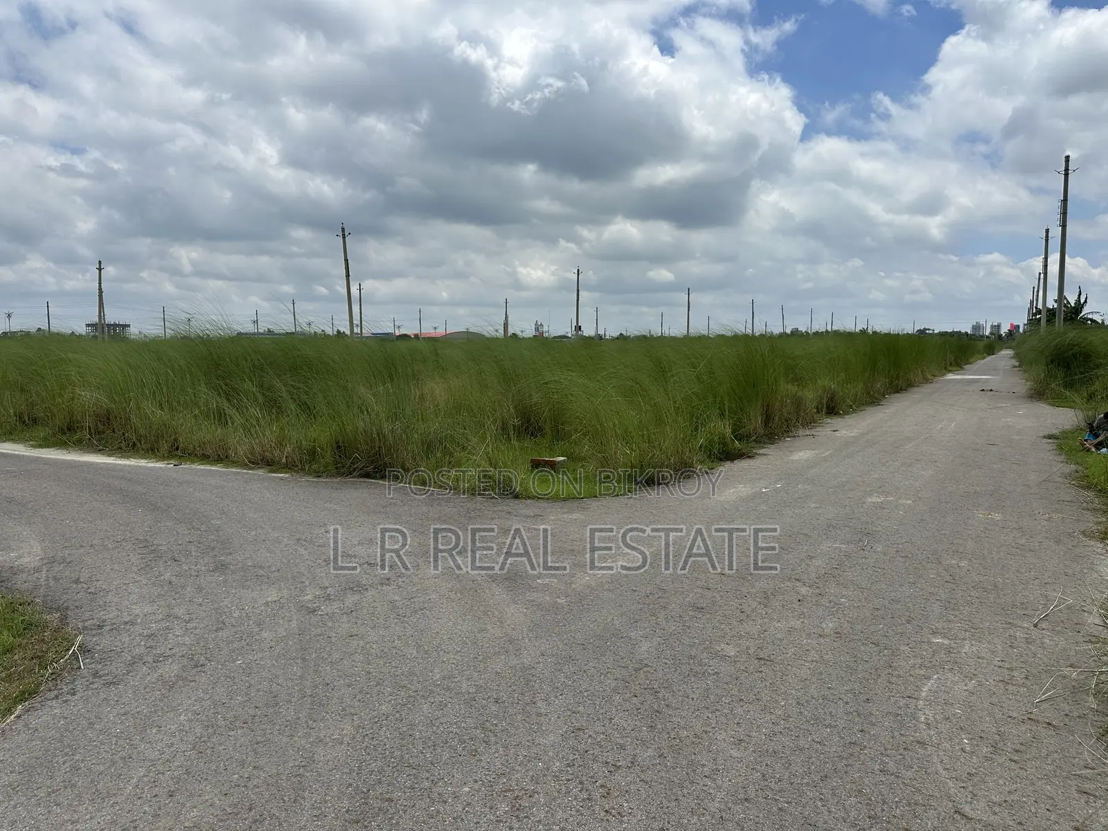 Block N Extension, 12 Katha, Three-Sided Corner Plot for Sale, Bashundhara