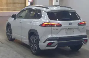 Toyota Corolla Cross 1.8 Hybrid FWD 2022 Pearl
