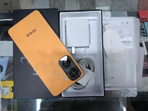 iQOO 11 256 GB Orange