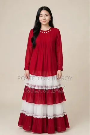 ট্রেন্ডি লেডিস টপস অ্যান্ড স্কার্ট সেট