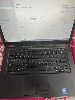 Laptop Dell Latitude 5450 4GB Intel Core I5 SSD 256GB