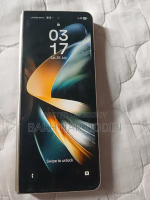 Samsung Galaxy Z Fold4 256 GB Silver
