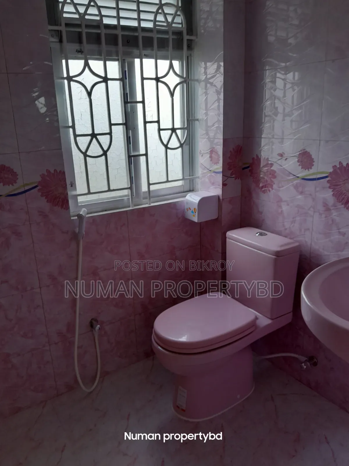 3 Bedroom Apartment in Numan Property Bd, Basundhara for Rent
