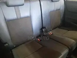 টয়োটা সিয়েন্টা ২০২১ পার্ল
