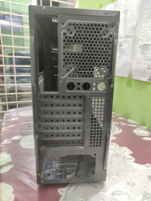Desktop CPU Casing (Casing is extremely sturdy and heavy)