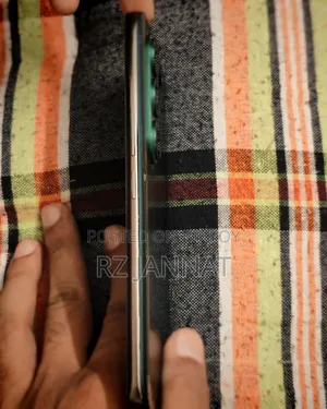 টেকনো ক্যামন ৫০ আল্ট্রা ২৫৬ জিবি সবুজ