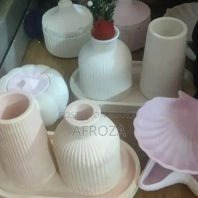 Gypsum Item
