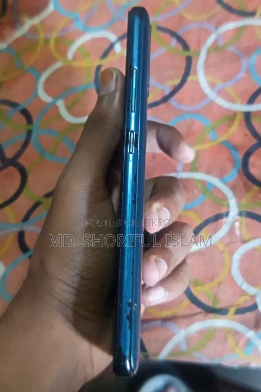 Walton Primo R8 64 GB Blue