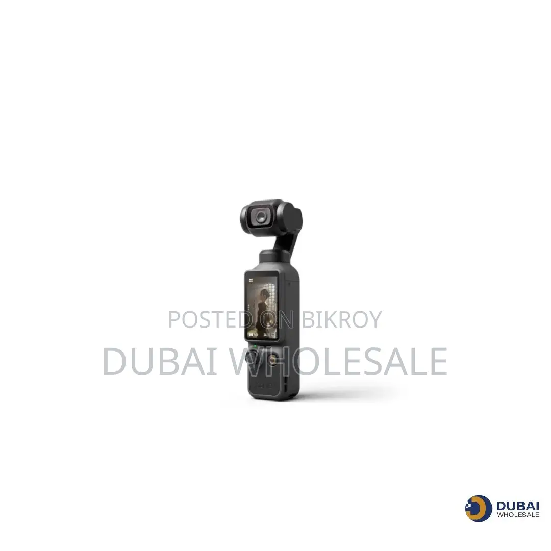 DJI Osmo Pocket 4 Creator Combo