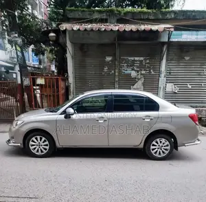 Toyota Axio 1.5 X 2WD 2014 Gold