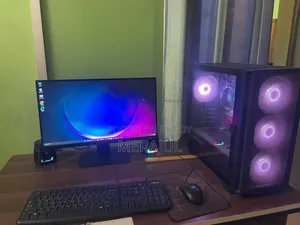 Desktop Computer 16GB AMD Ryzen 7 SSD 512GB