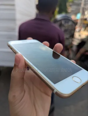 অ্যাপল আইফোন ৭ ৩২ জিবি রোজ গোল্ড