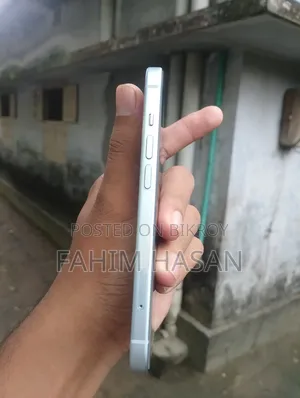 Apple iPhone 15 128 GB Blue
