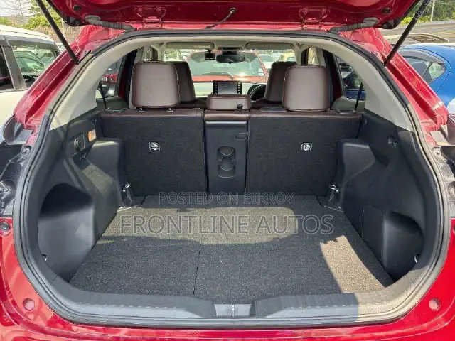 New Toyota Yaris Cross 1.5 All-Wheel Drive 2021 Red