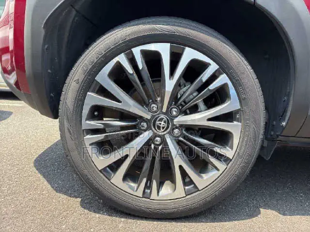 New Toyota Yaris Cross 1.5 All-Wheel Drive 2021 Red
