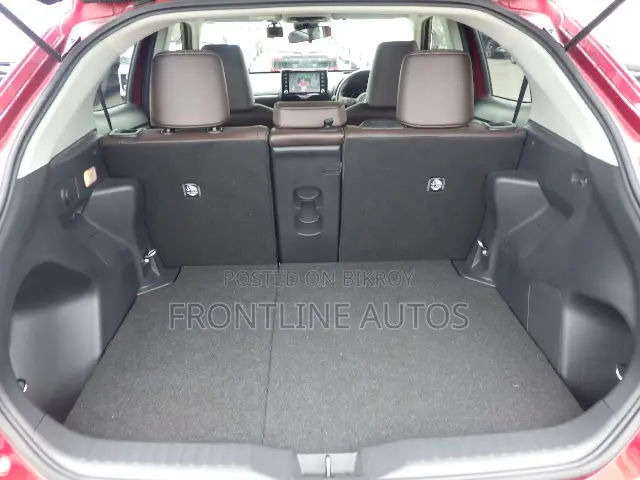 New Toyota Yaris Cross 1.5 All-Wheel Drive 2021 Red