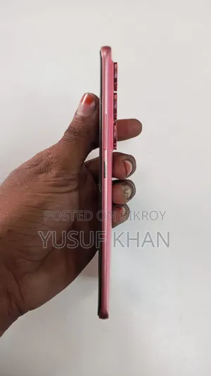 Infinix Hot 60 Pro+ 256 GB Pink