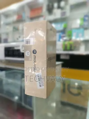 নতুন মোটোলোরো এজ ৬০ প্রো ২৫৬ জিবি