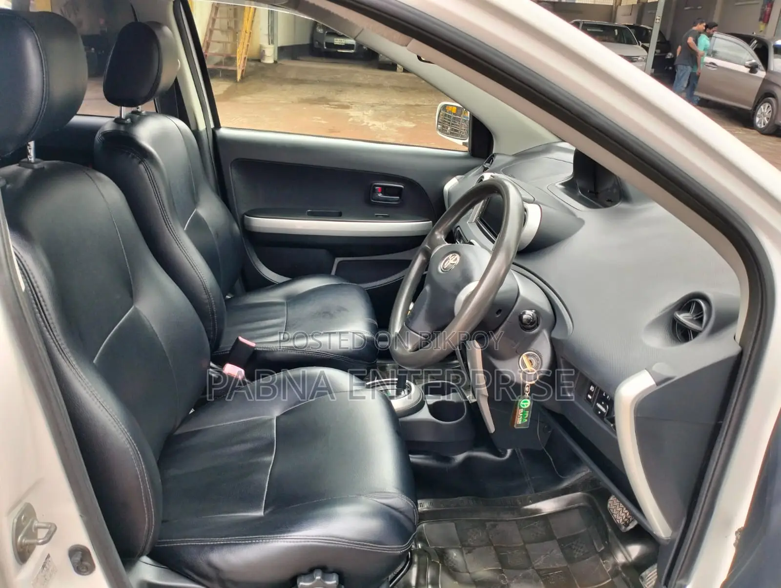 Toyota IST 2005 White