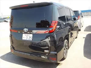 Toyota Voxy 2022 Black