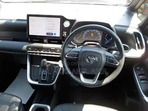 Toyota Voxy 2022 Black
