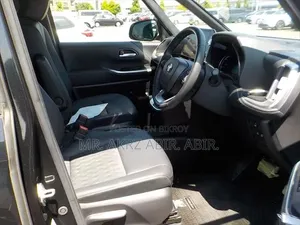 Toyota Voxy 2022 Black