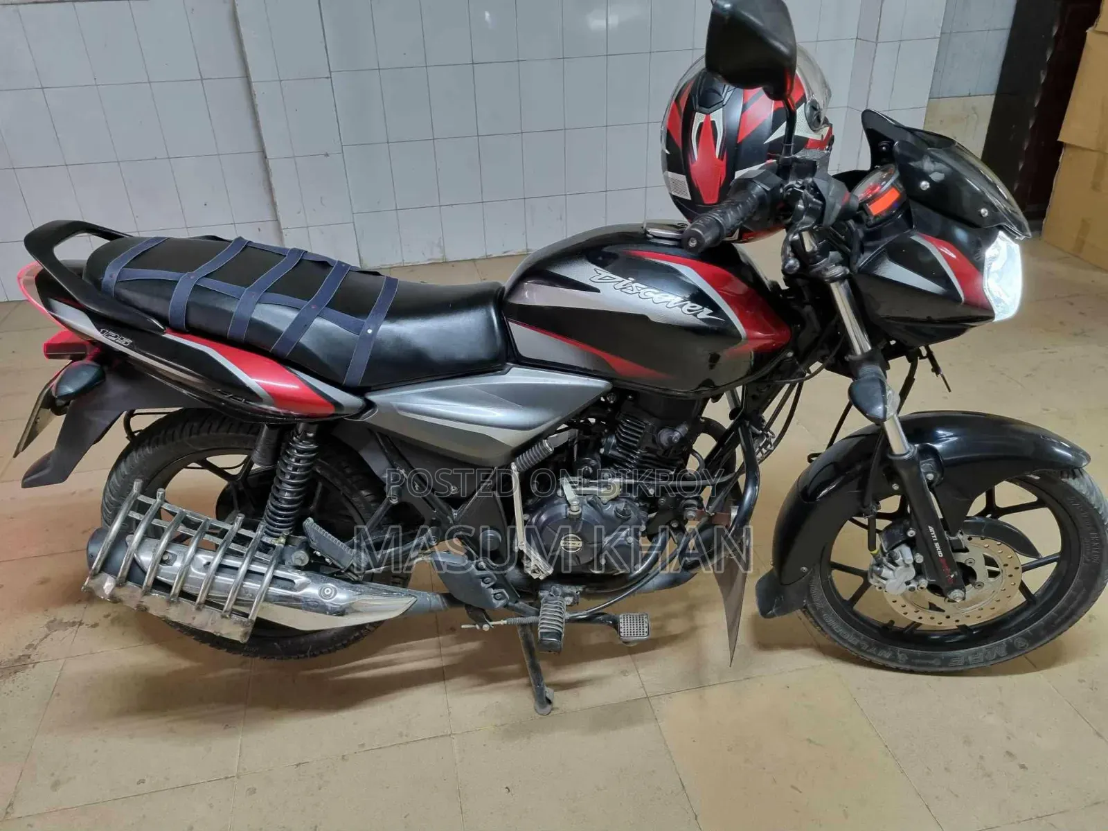 Bajaj Discover 125 2019 Red
