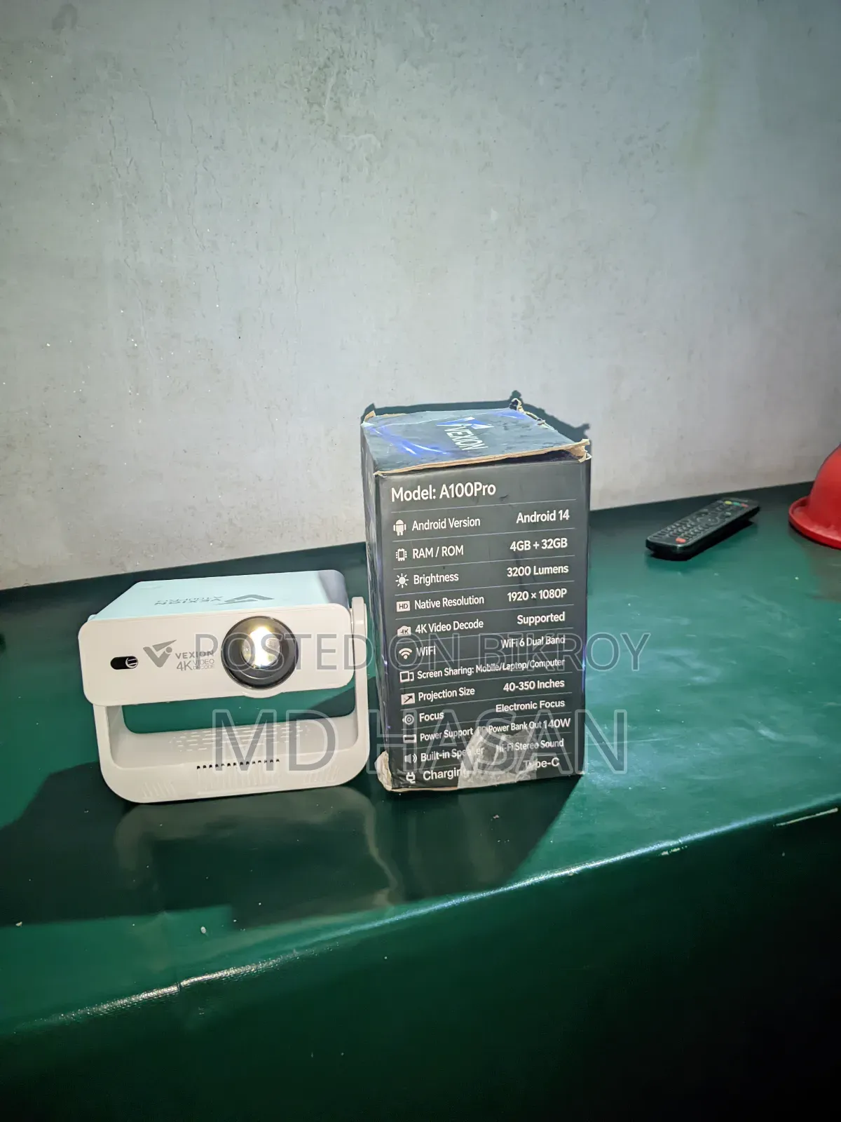 Projector for sell