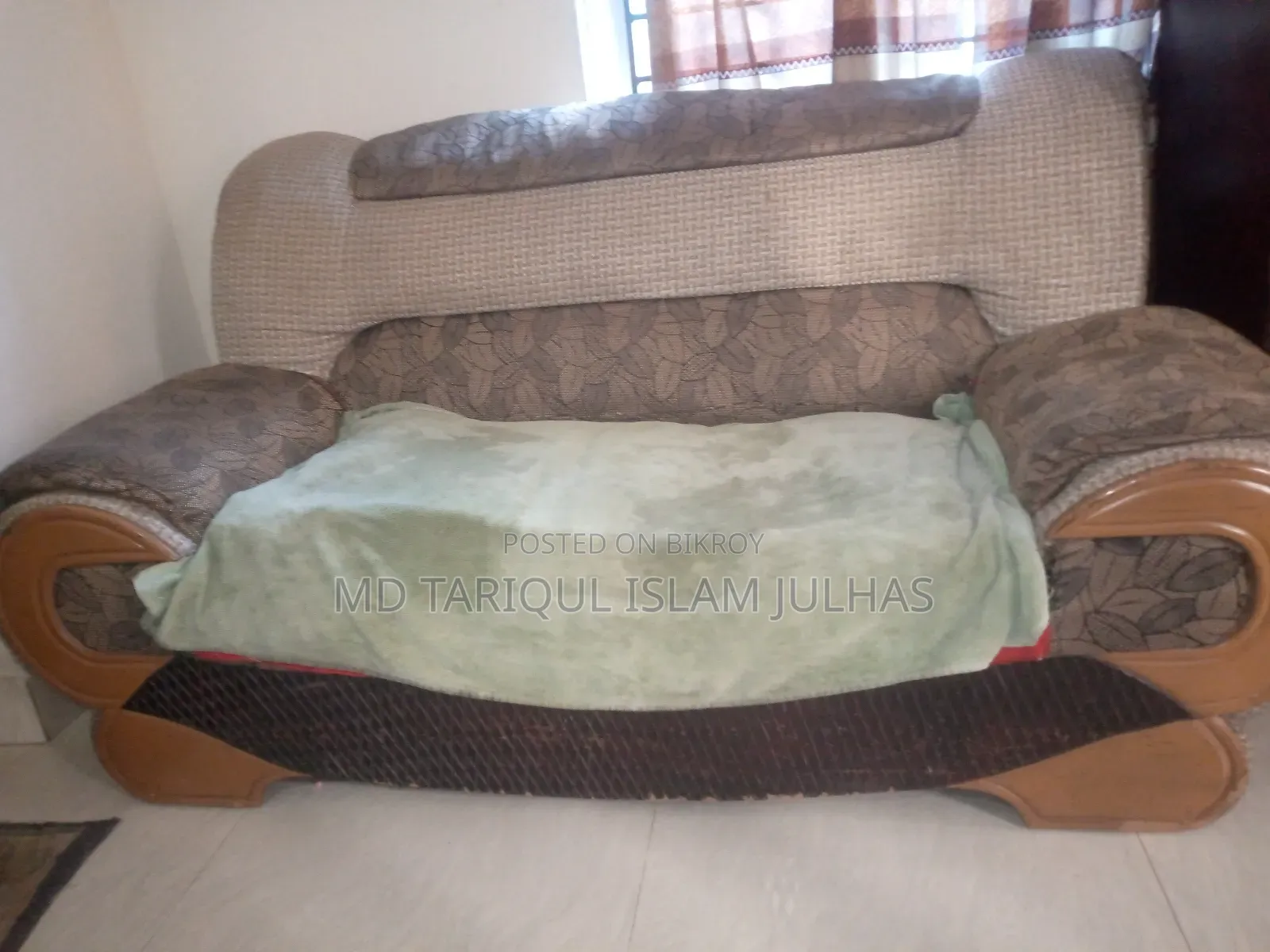 A sofa will be sold, it will be okay if you buy and attach two foams