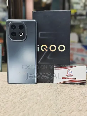 iQOO 256 GB Blue