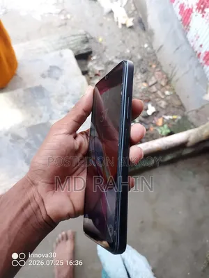 Symphony INOVA 16 GB Black