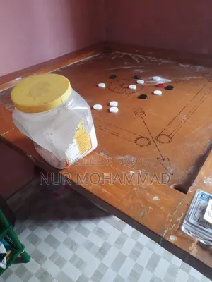 Medium Size Carrom Board