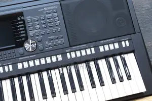 YAMAHA PSR S-950 Professional Workstation With Indian Expansion