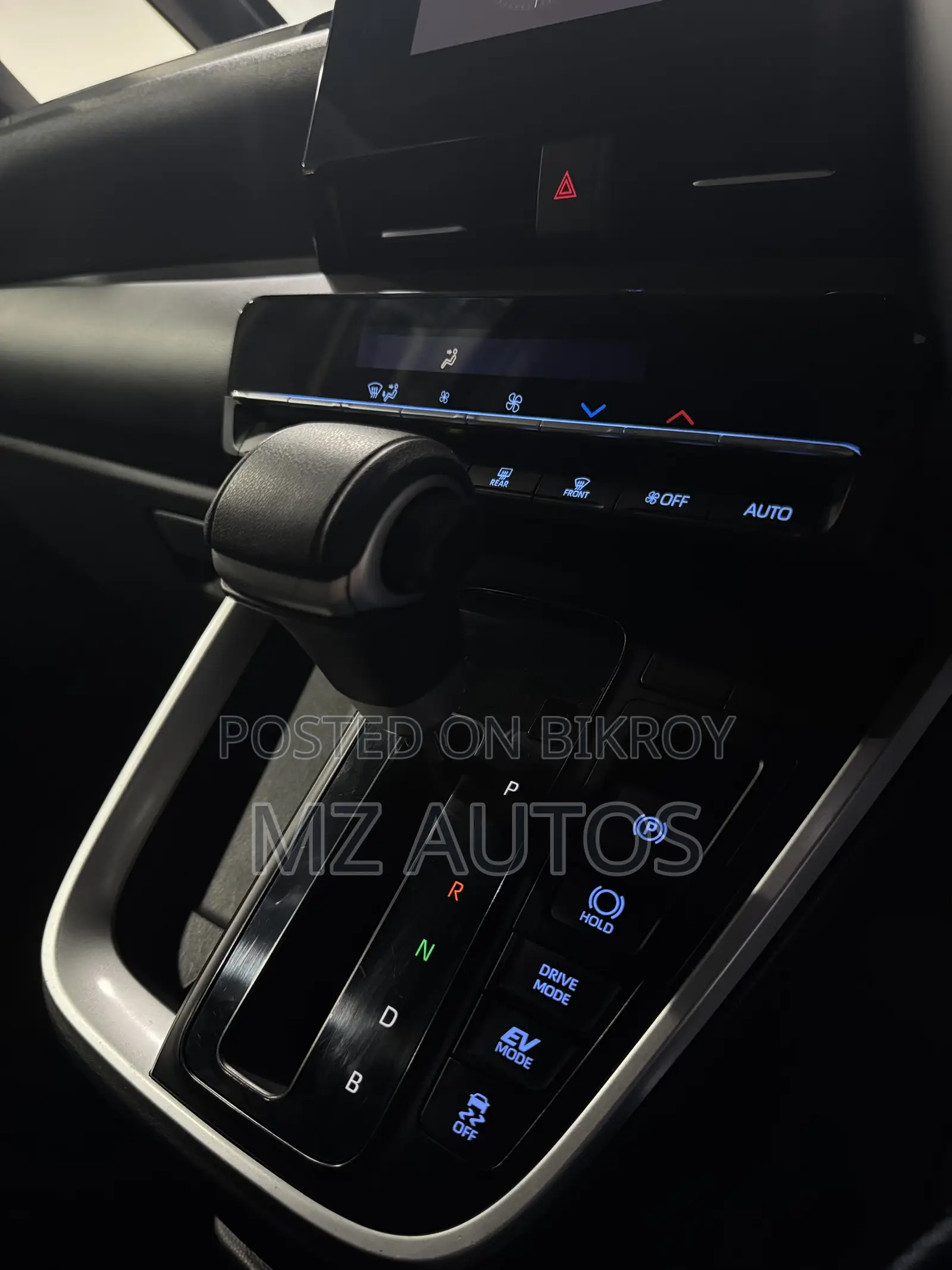 Toyota Voxy Hybrid S-G 2WD 7-Seater 2022 Black