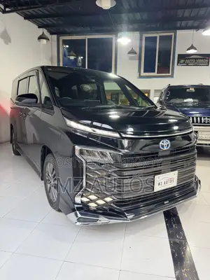 Toyota Voxy Hybrid S-G 2WD 7-Seater 2022 Black