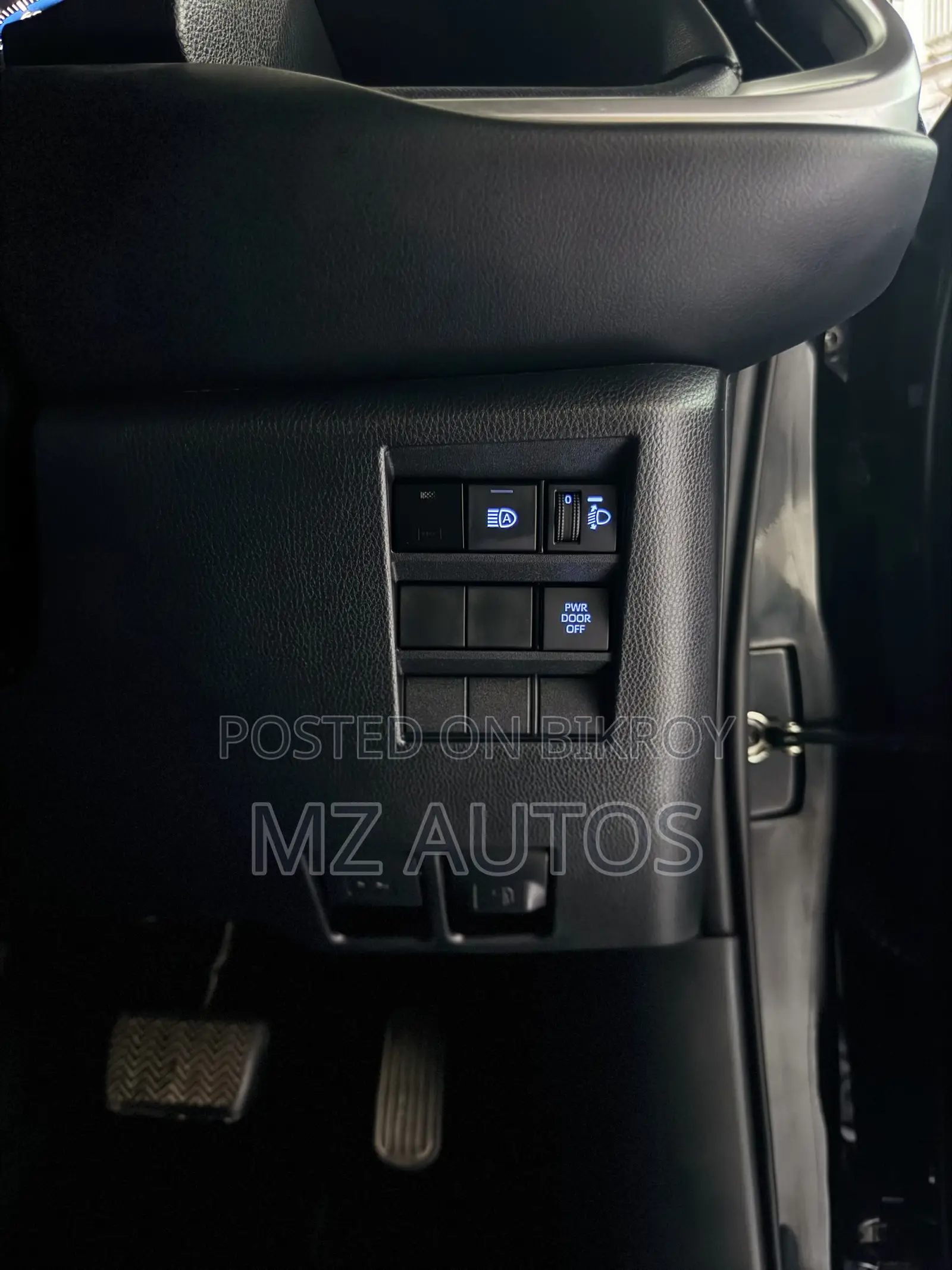 Toyota Voxy Hybrid S-G 2WD 7-Seater 2022 Black
