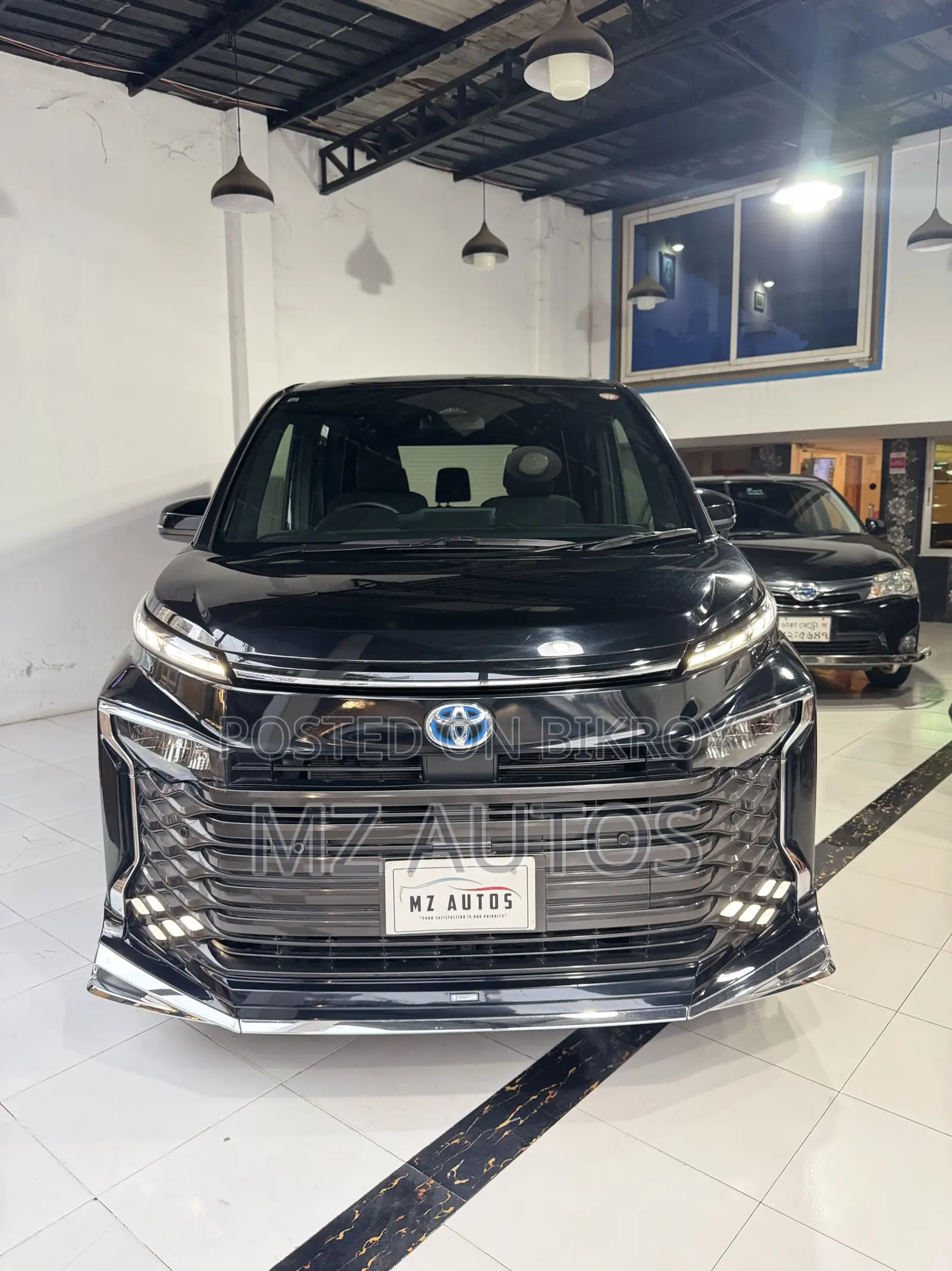Toyota Voxy Hybrid S-G 2WD 7-Seater 2022 Black
